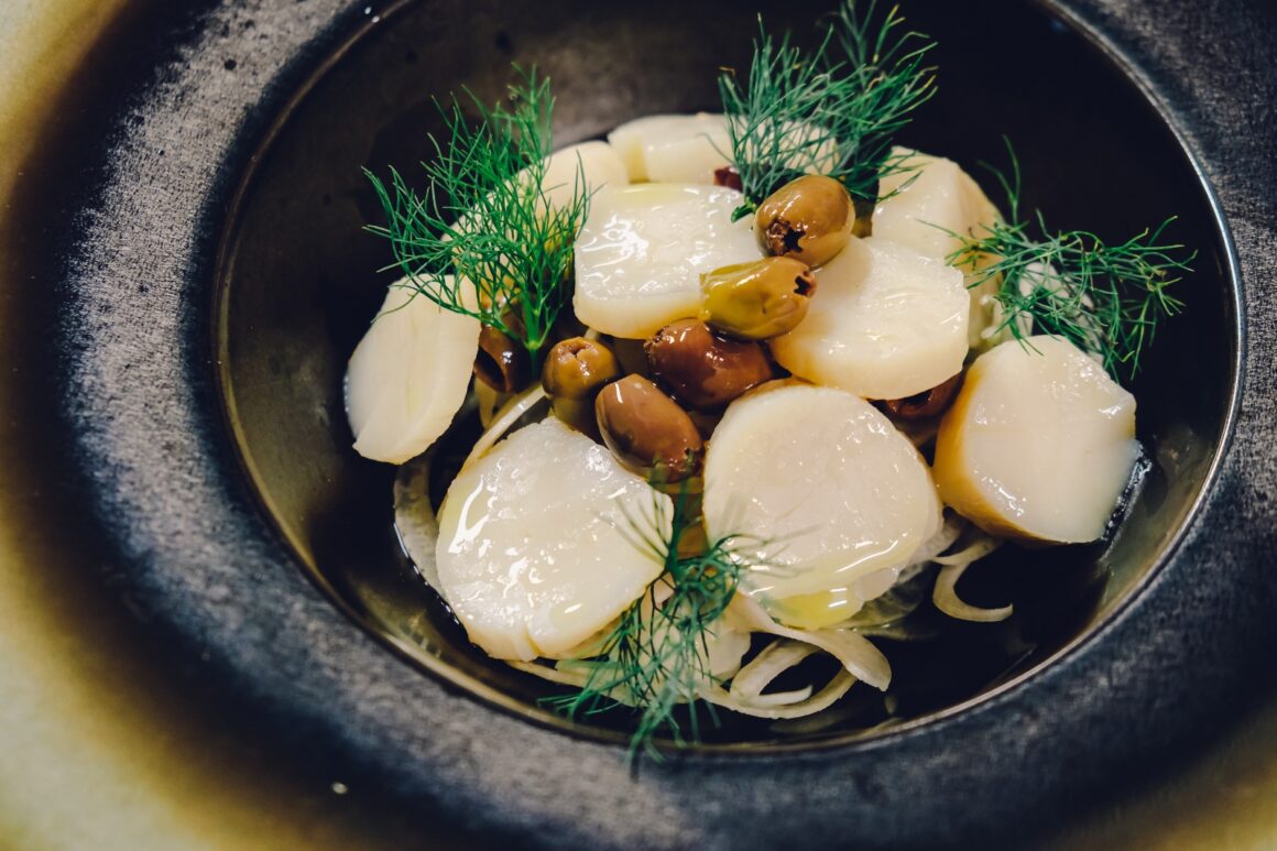 ristorante tradizionale nero balsamico modena insalata di capesante