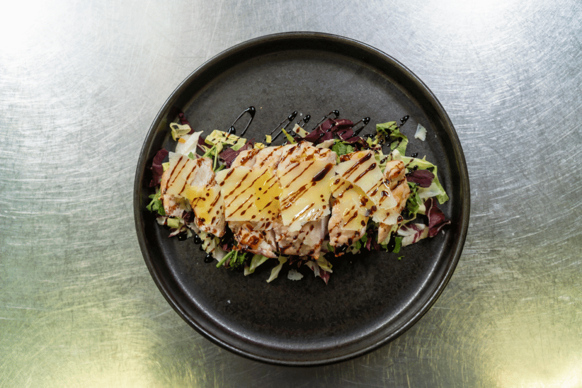 tagliata_pollo_aceto_balsamico_ristorante_tradizionale_modena_nero_balsamico