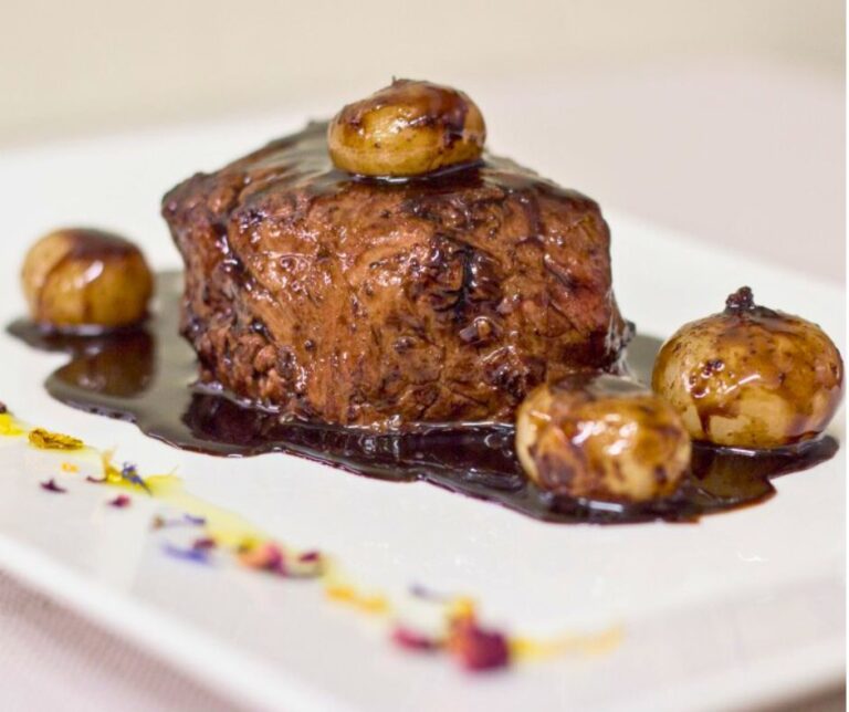 ristorante-tradizionale-nero-balsamico-modena-ristorante-tradizionale-nero-balsamico-modena-filetto-manzo-aceto-balsamico